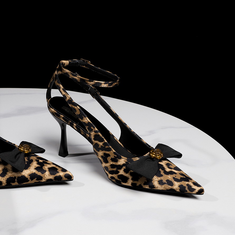 European American Style Metal Flower Bowknot Sexy Leopard Hollow One-Strap Pointed Toe Thin Heel Shoes - Image 2
